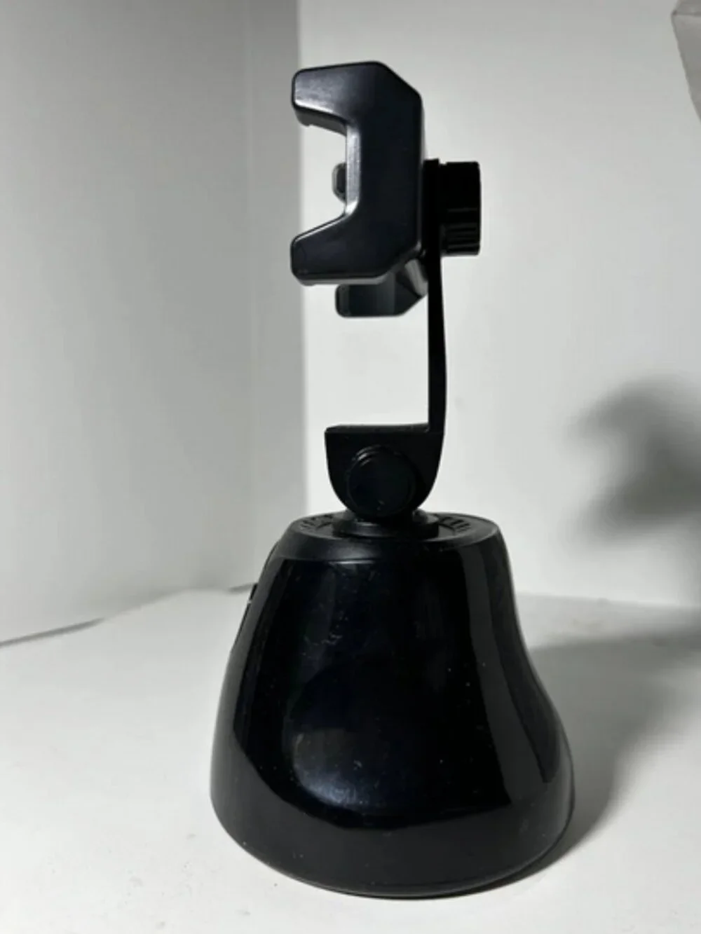 Chase AI 360 Face/Object Tracking Tripod by IJOY